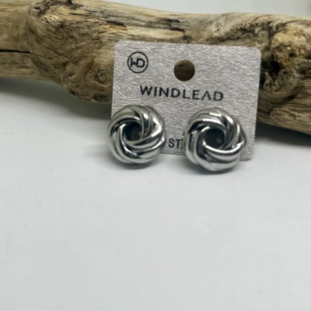 Lilly Earrings R Sikver