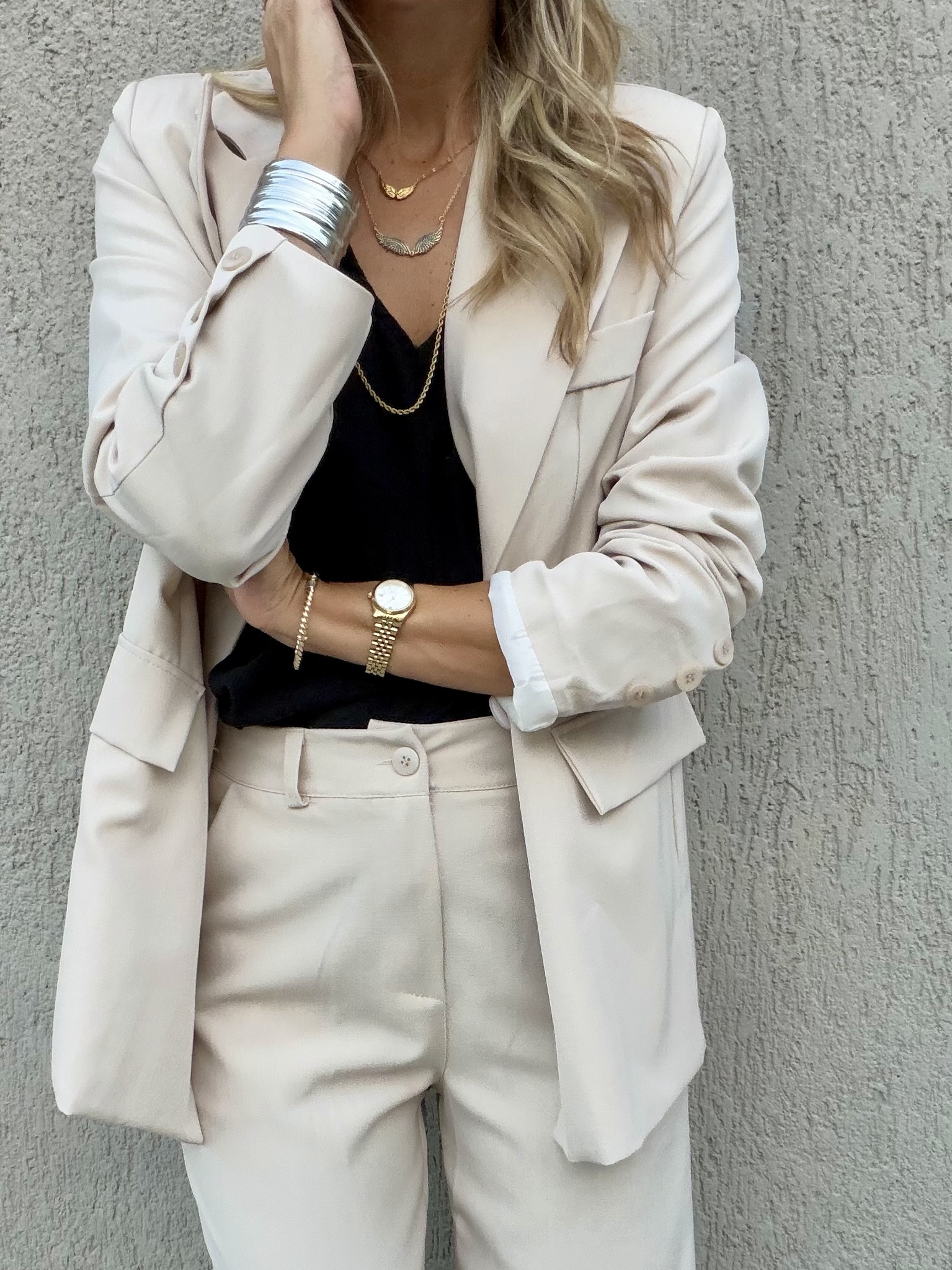Bianca Cream Suit - Image 4