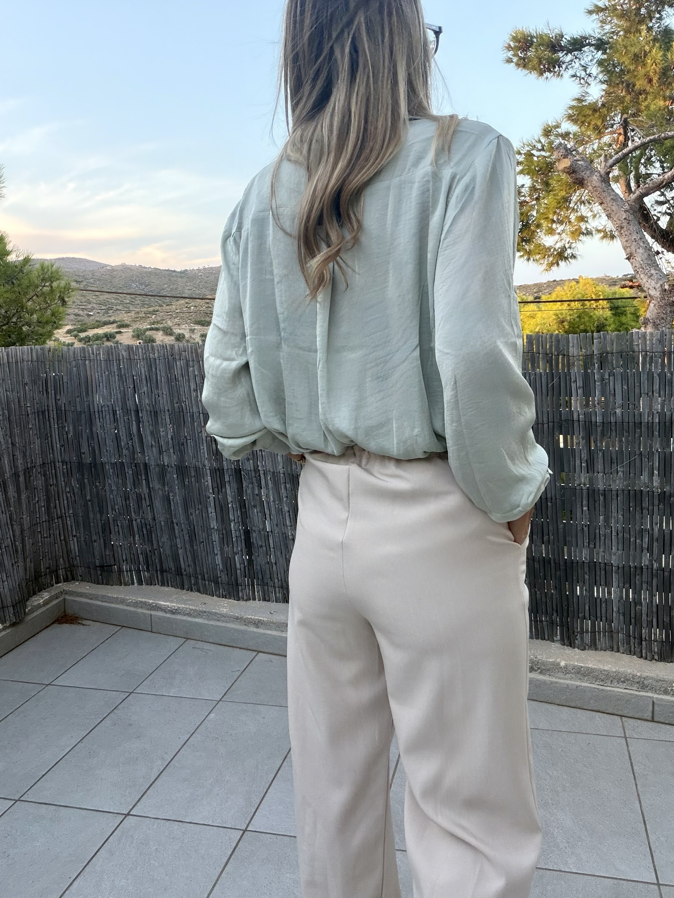 Olivia Shirt Mint - Image 3